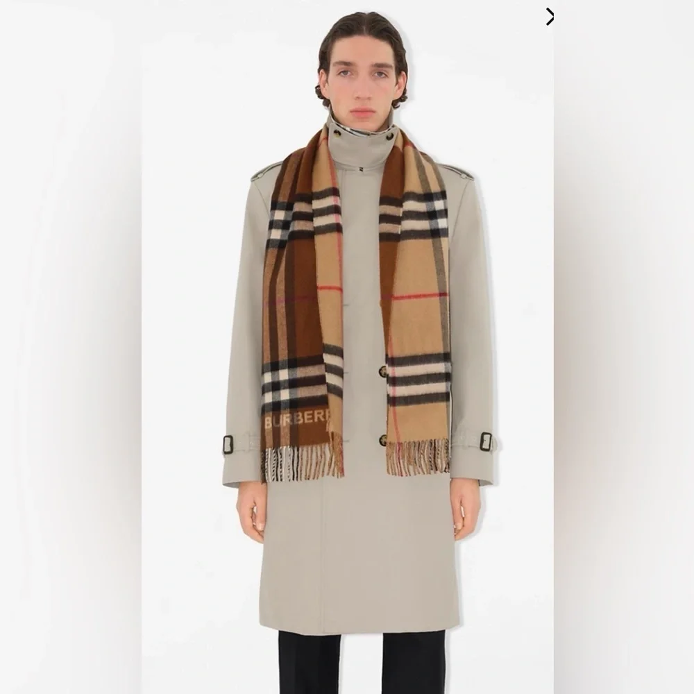 Burberry Classic Check Scarf in Brown and Tan. Excellent condition